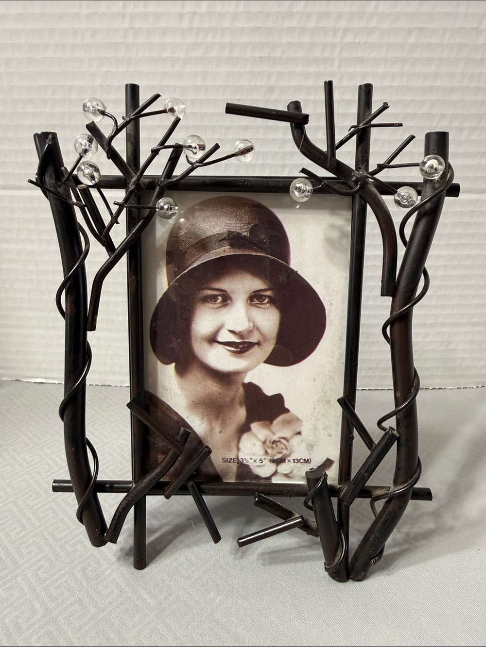 Vintage Rustic Dark Metal Gothic Twig Tree Branch Photo Frame Clear Bead Buds